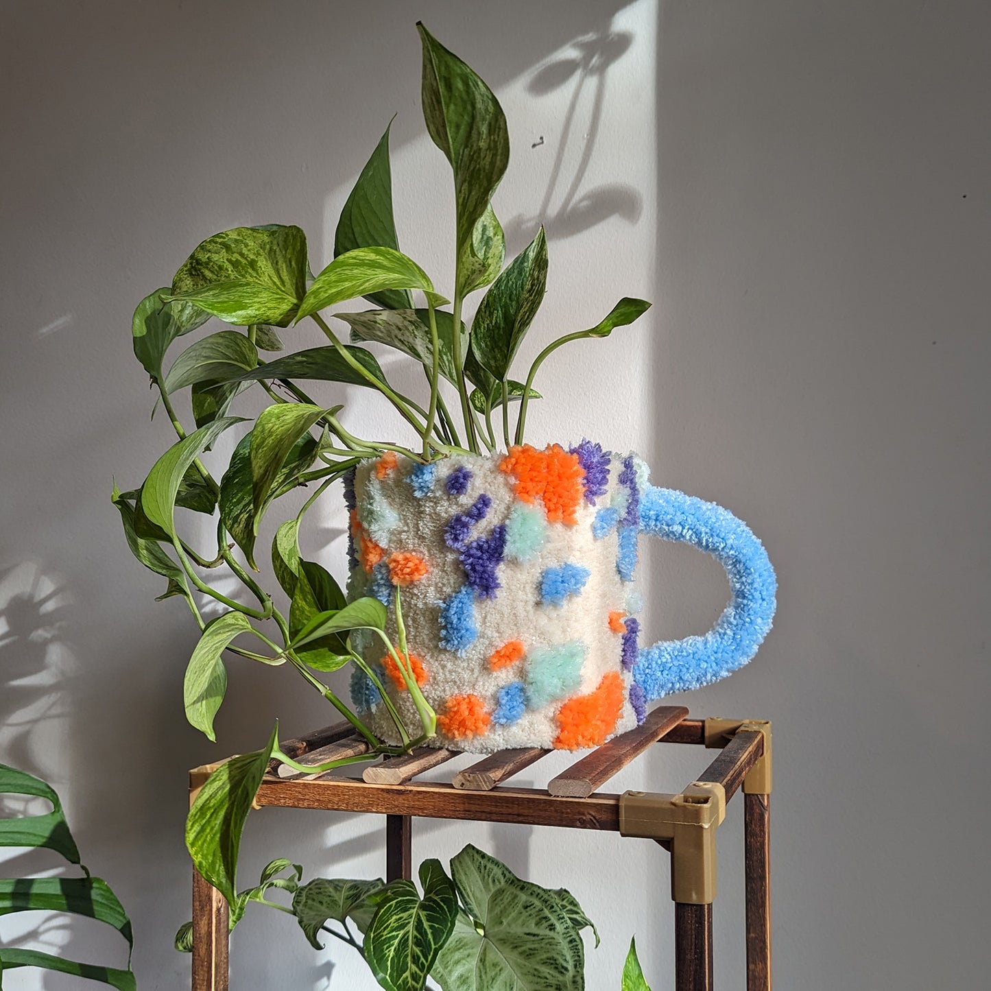 Pot de plantes touffeté - Terrazzo bleu pâle