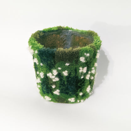 Tufted plant pot - Flowery moss