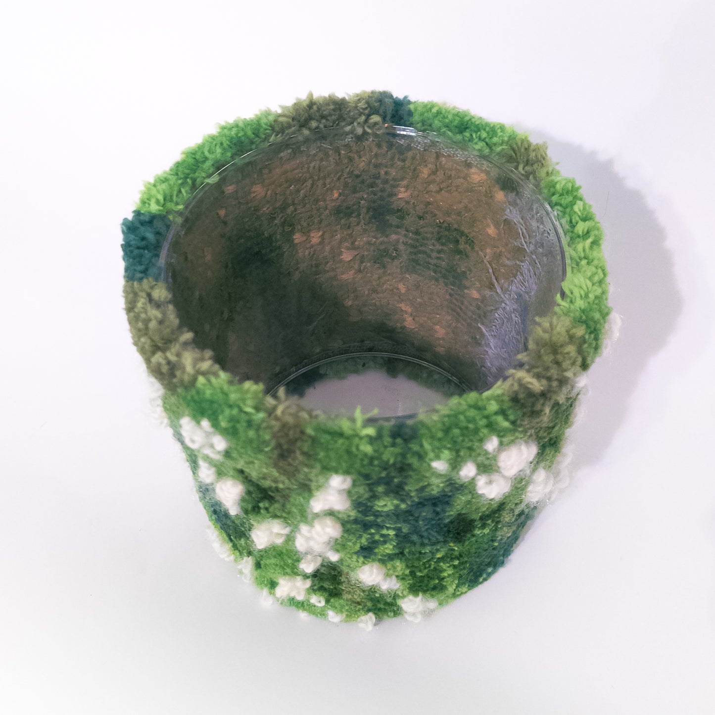 Tufted plant pot - Flowery moss